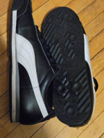 Men's Puma sz 9 shoes