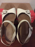 Dansko Ladies Shoes Sandals "Joanie", Sz 41, White, LIKE NEW