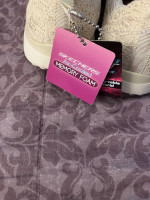 Women's New Lase Skechers  Shoes SIZE 7