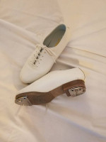 Clogging shoes