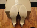 Ladies shoes