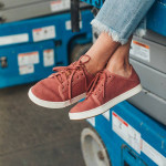 Olukai pehuea linen shoes 8.5