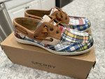 LADIES NEW/NEVER WORN SPERRY BOAT SHOES W/ORIGINAL BOX(SIZE 8) $20