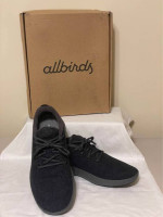 Woman's Size 11 All Birds Wool Runner Muzzle Shoes - Natural Black