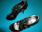 * Carlos Santana's 4" High Heel Ladies Shoes *