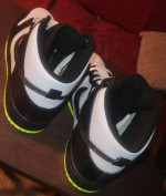 Nike Shoes and jordan diferent prices