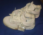 Nike Shoes and jordan diferent prices
