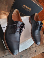 Coach & Four Men's Dress Shoes (Size 10)