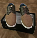 Clean New Mens Shoes Size 9.5