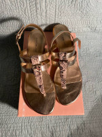 Pretty Bandolino shoes