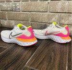 10 Nike Womens Renew Run CK6360-005 White Running Shoes Sneakers