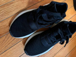 A LOT OF FEMALE SHOES SIZE 6.5-7
