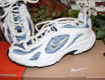 Nike Woman's SIZE 8 XCCELERATOR Athletic Shoes