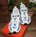 Nike Woman's SIZE 8 XCCELERATOR Athletic Shoes