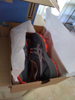Brand New in Box ASICS Womens Gel Venture 8 Running Shoes Size 9.5Wide