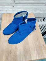 Brand new!Shoes size 6