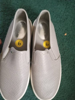 Four pair of women shoes size 9
