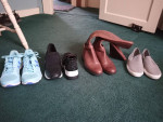 Four pair of women shoes size 9