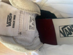 Vans cream shoes for a woman - size 6