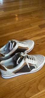 MK shoes