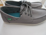 Sanuk Size 9.5 Men's Canvas Boat Shoes Size