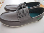 Sanuk Size 9.5 Men's Canvas Boat Shoes Size