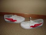 Like new Nike Falcon shoes