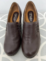 Eurosoft Size 7 Womens Leather Shoes