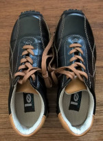 l.e.i. Kendall shoes size 6 excellent traction walking hiking footwear