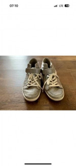 Leather shoes