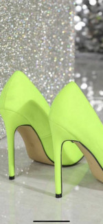 Ladies shoes