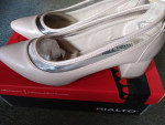 Brand New in Original Box Rialto Womens Shoes Size 9M