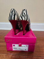 Woman's Shoes
