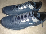 3 pairs of brand new Everlast Men's Athletic Shoes. size 11