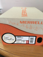 New Woman's Merrell Shoes Size 7