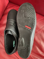 Apex Women Blk Orthopedic Shoes - Unused MOVING SALE