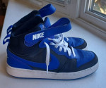 Nike Boys Court DM8872-001 Blue Basketball Shoes Sneakers Sz 7 Y.