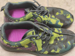 Nike Women's Roshe One Purple Green Athletic Running Shoes Size 10