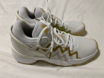 New Adidas D.O.N. Issue 2 Basketball Shoes - Size 9.5
