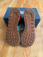 Men’s 9.5 New Balance 574 shoes