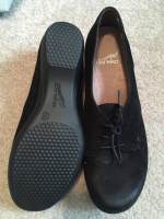 Dansko Euro size 39 or Clarks size 8-1/2 shoes - new in box