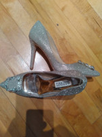 Stunning Badgley Mischka crystal shoes