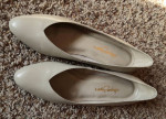 NEW women's leather low heels/flats shoes
