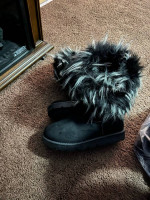 shoes crocs boots