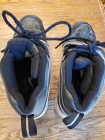 NIKE FOOTBALL SHOES SIZE 7 PRE-OWNED