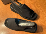 Black sling-back open toe shoes 10M