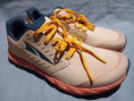 Altra Superior 5 Women's Sz 11 Running Shoes BRAND NEW