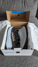 Running Walking Comfortable Shoes - Adidas UltraBoost, HOKA Bondi, Carbon X 3