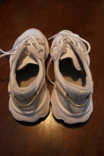 Used adidas Originals Ozweego White Men Unisex Lifestyle Shoes Size 7