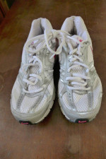 Used Nike Dart 5 Women's Shoes Size 8